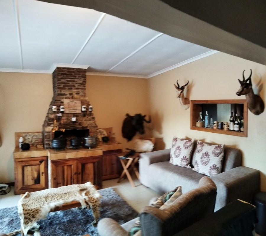 4 Bedroom Property for Sale in Bothasrus Eastern Cape